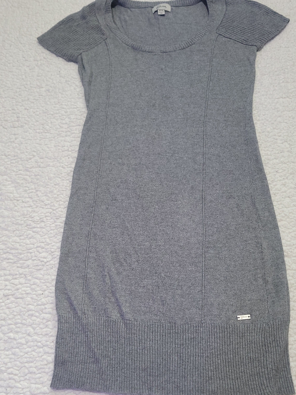 Guess Gray Scoop Neck Short Sleeve Knit Dress